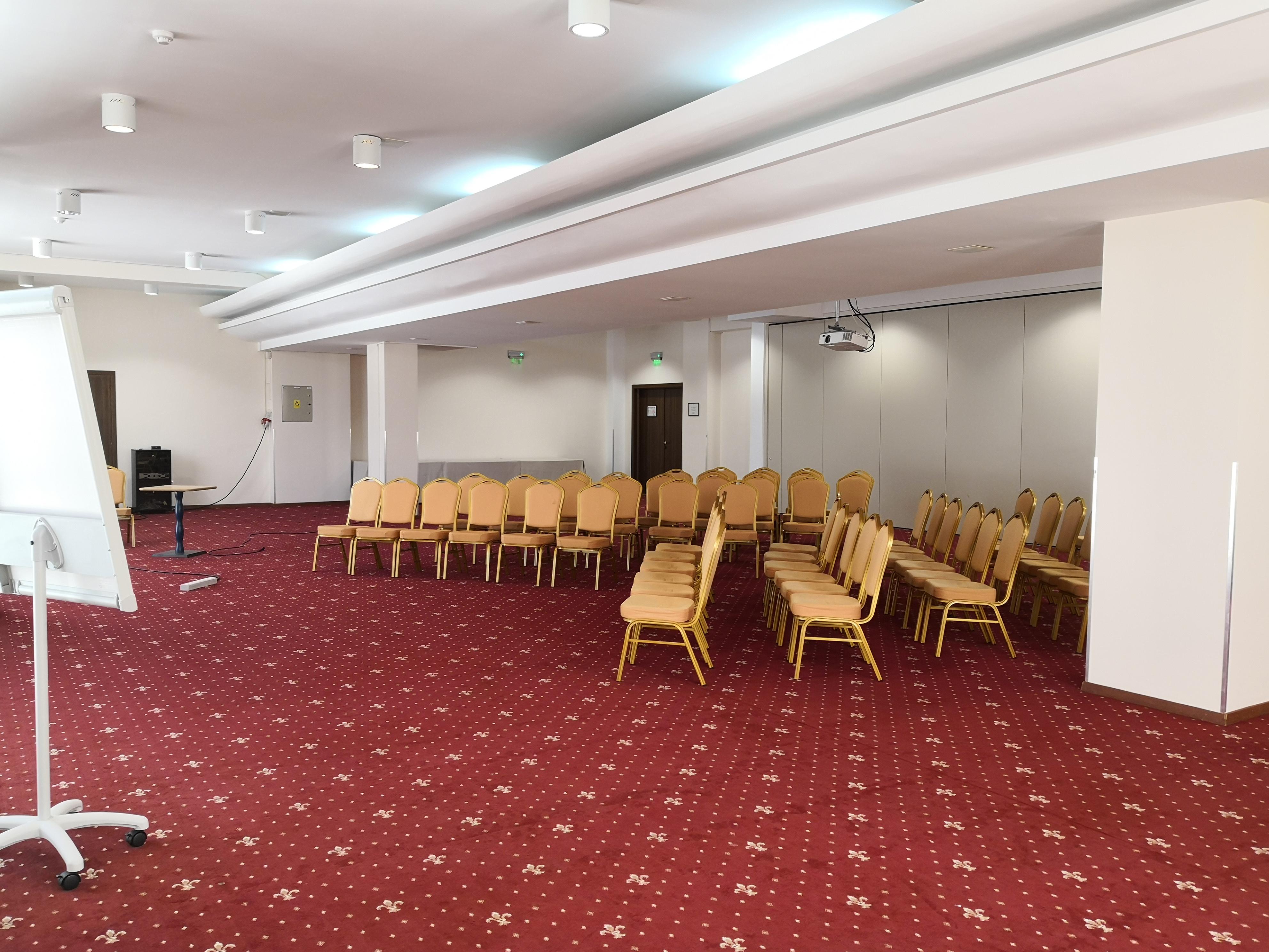 Iaki Conference & מאמאיה